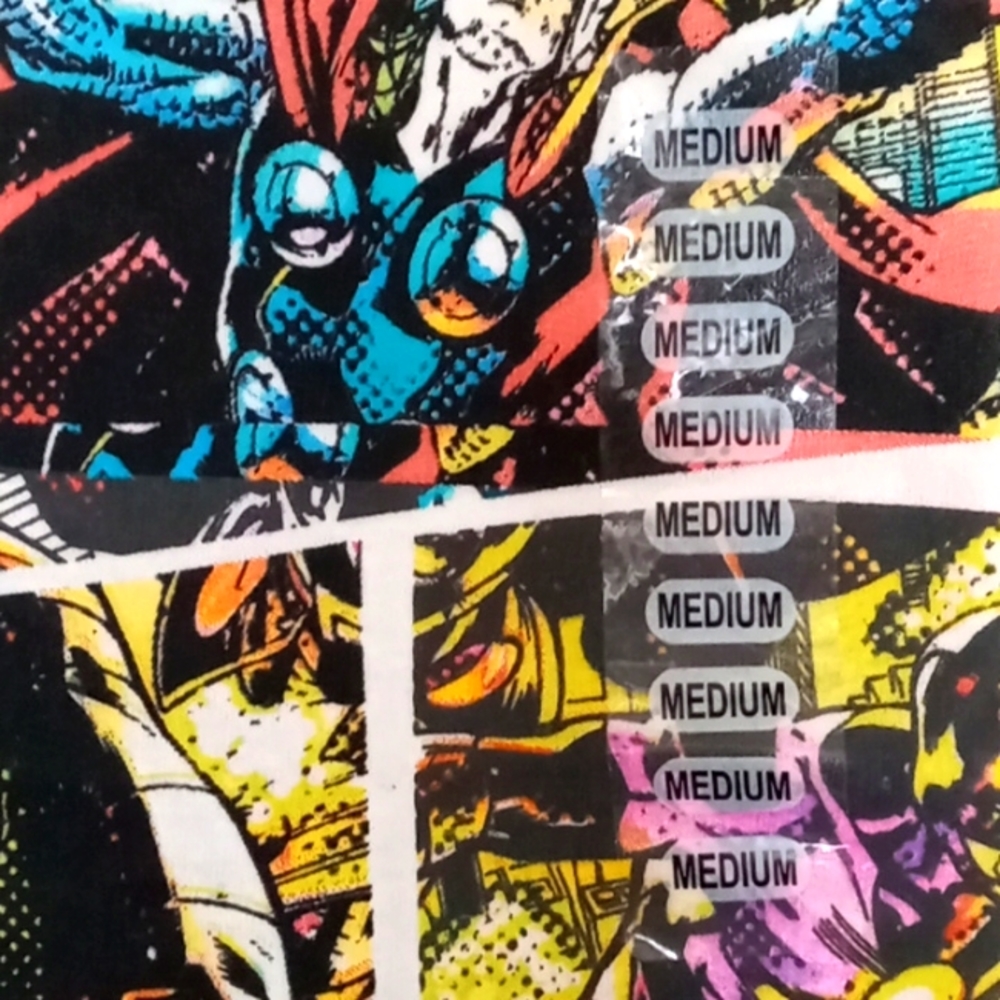 Marvel T-Shirt - Picture 4 of 6